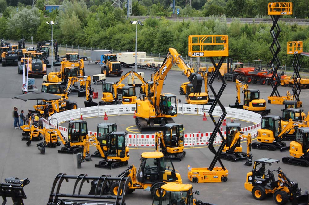 Baumaschinen Übersicht bei Klarmann-Lembach, Eltmann